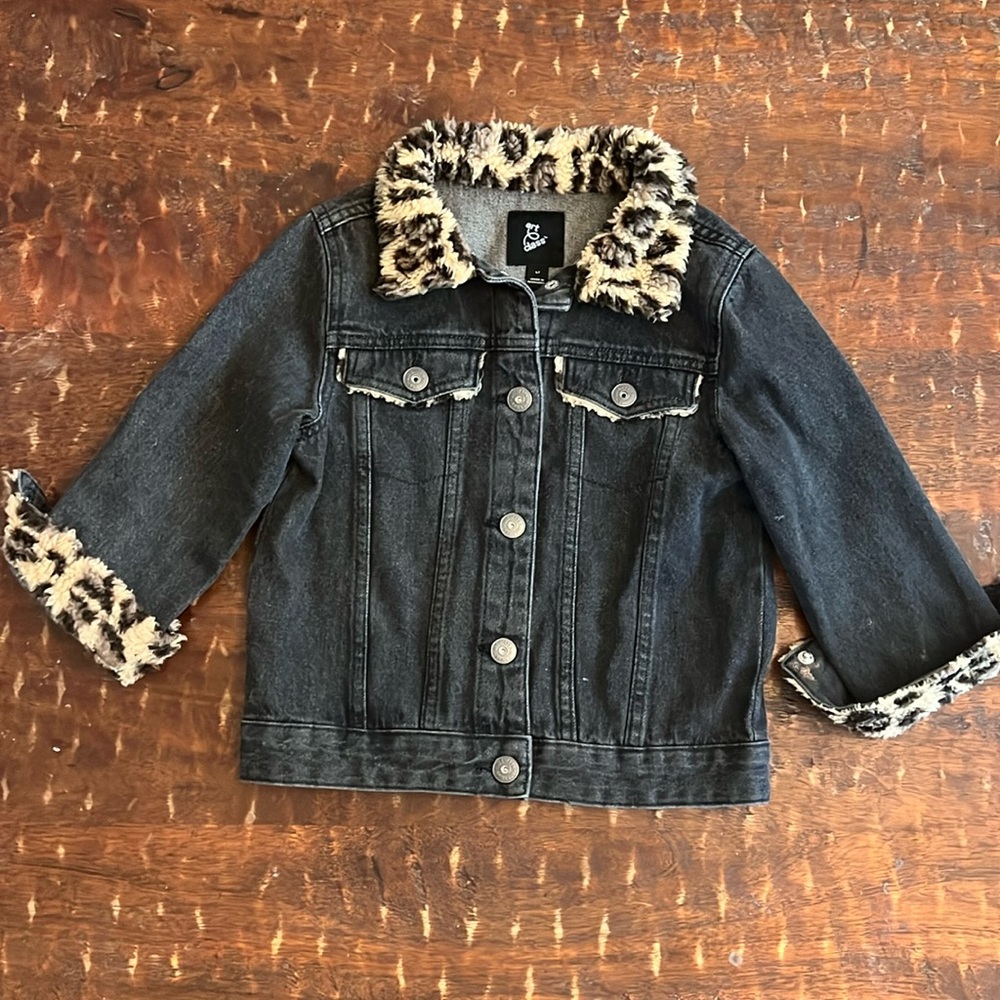 Art Class Black Jean Jacket, cheetah print fur trim